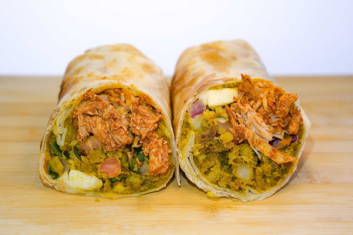 Grilled Tandoori Chicken Frankie (Halal)