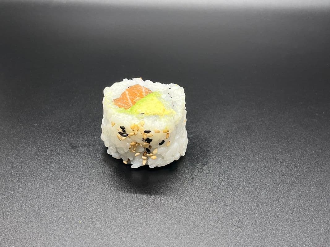 Saumon avocat(maki)