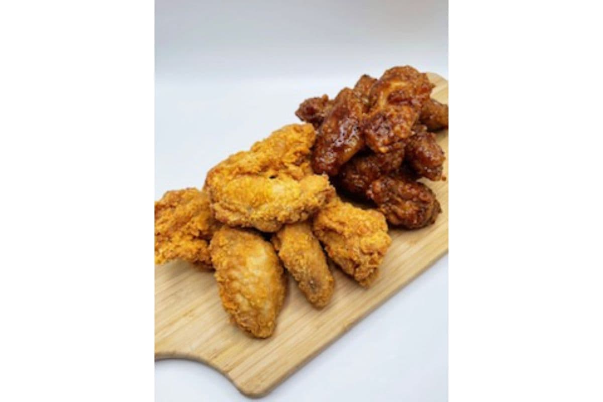 Half & Half Wings (16 pcs)