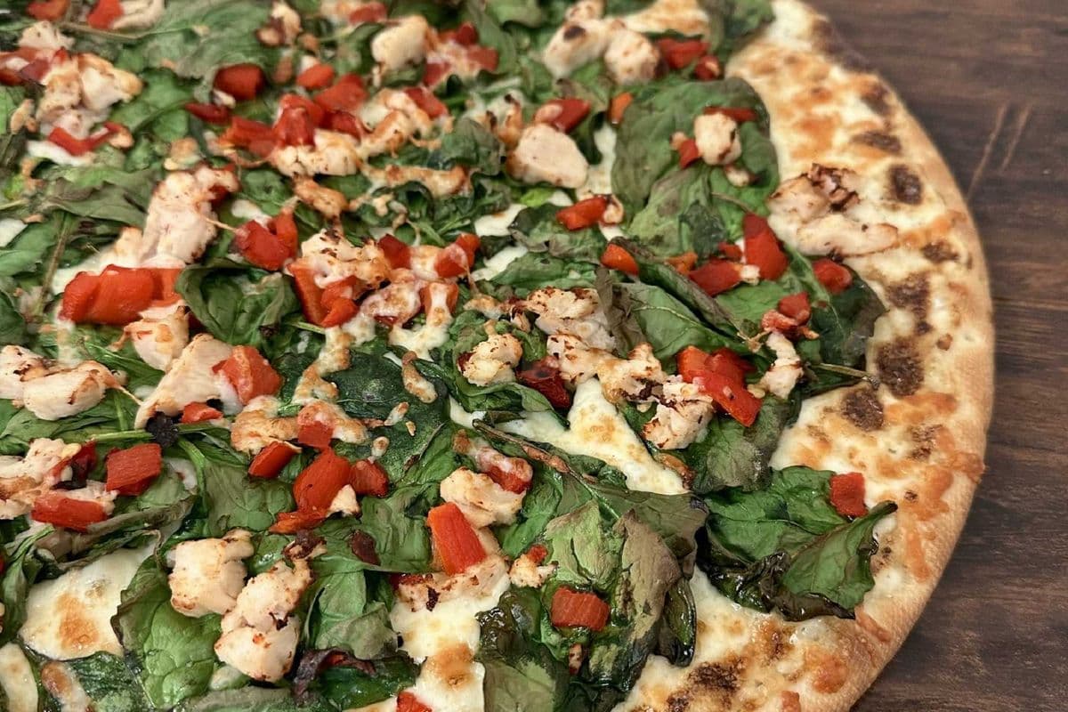 15" Large Chicken Florentine Pizza