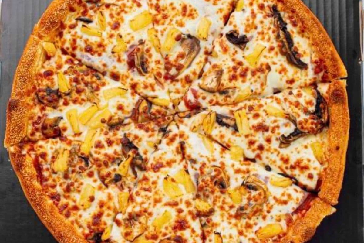 7. 8" Personal Ham, Mushrooms, and Pineapple Pizza