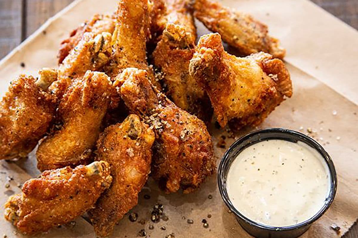 Dry - Salt and pepper Chicken Wings (1lb)