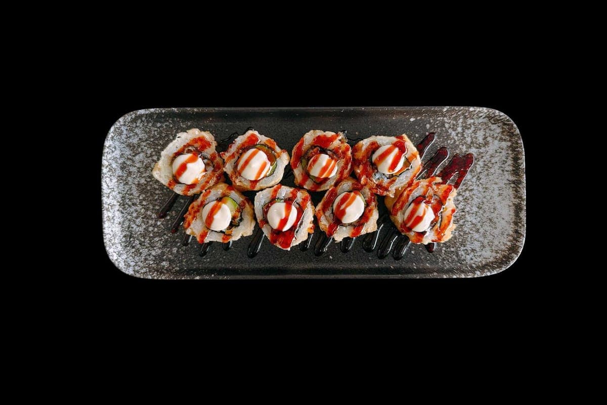 18. Golden Dynamite Roll