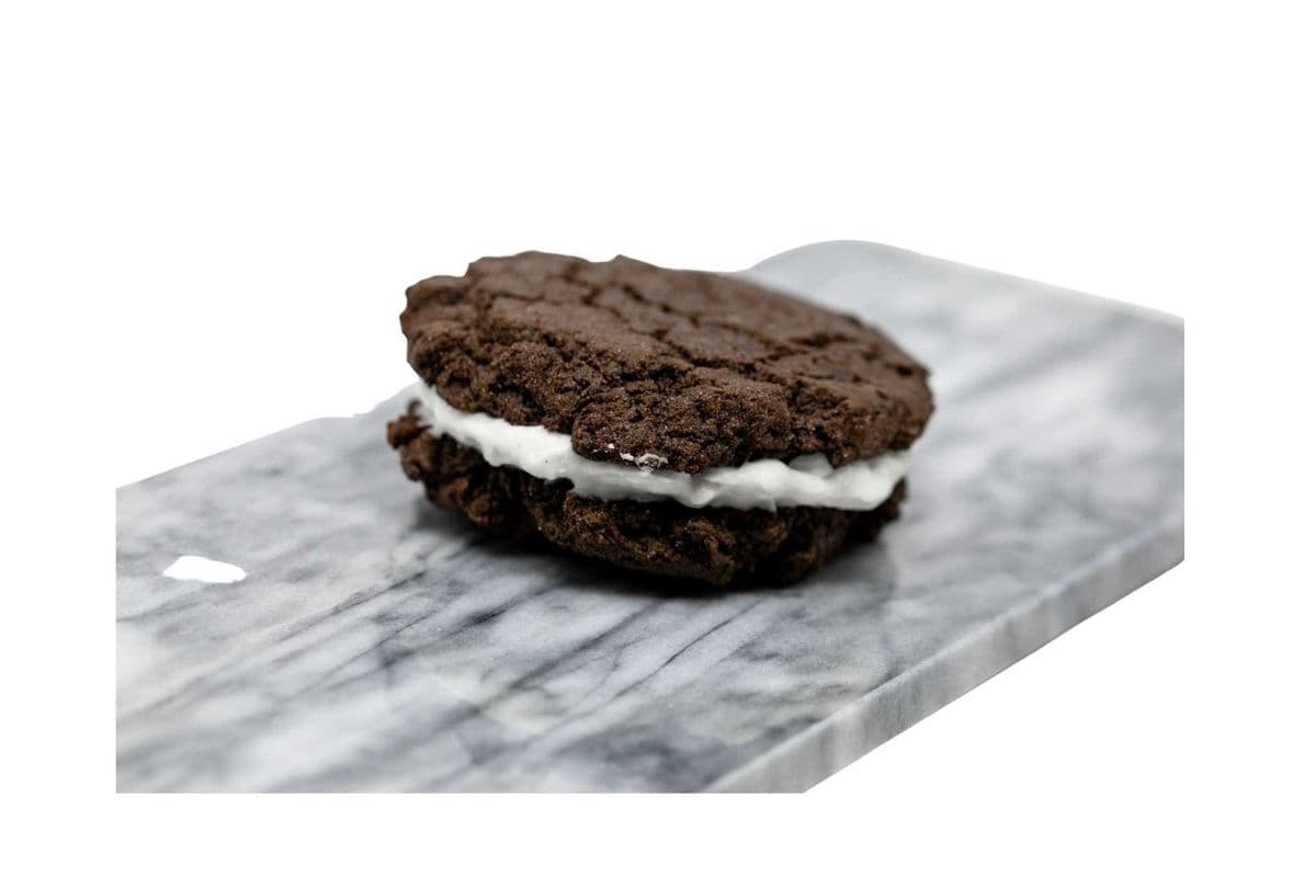Cabana's Famous Oreo (1 Pc)