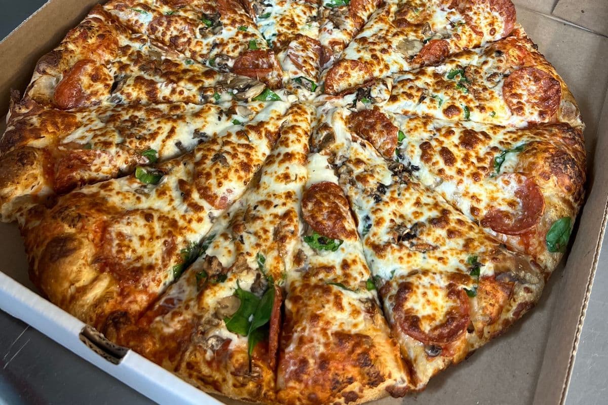 One Small Pizza