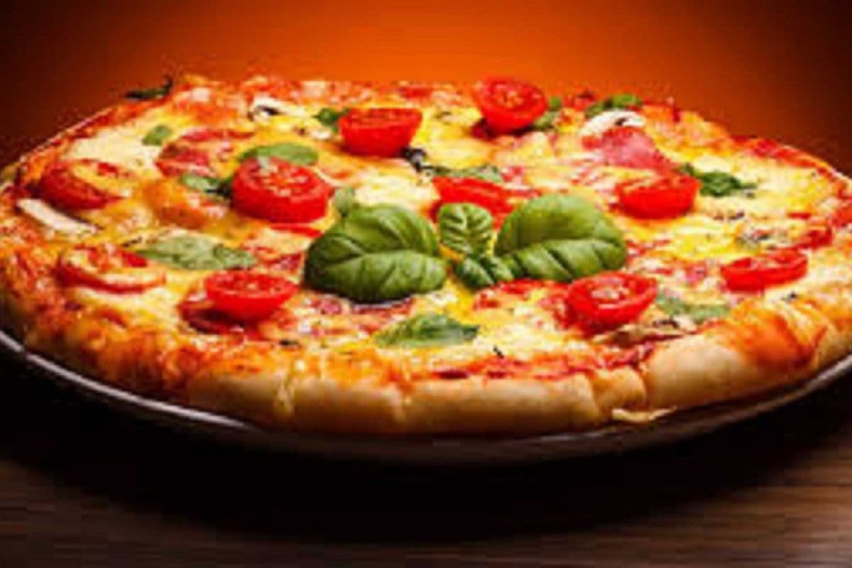 Fresh Veggies Pizza