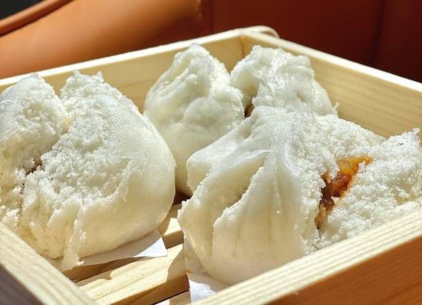07. BBQ Pork Buns 叉烧包