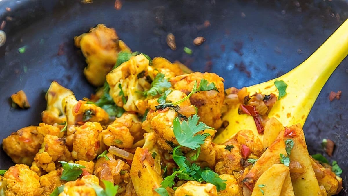 Cauliflower and Potatoes