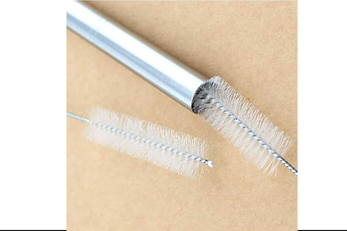 Straw brush