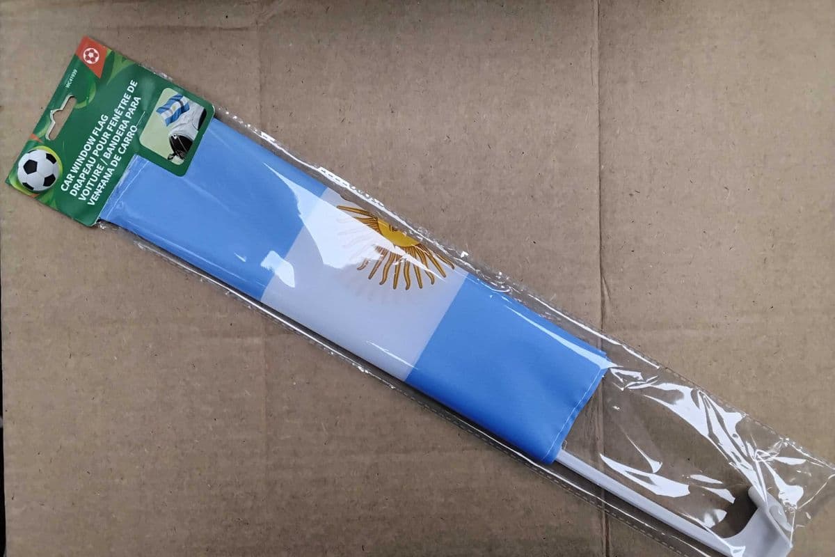Car window flag Argentina.