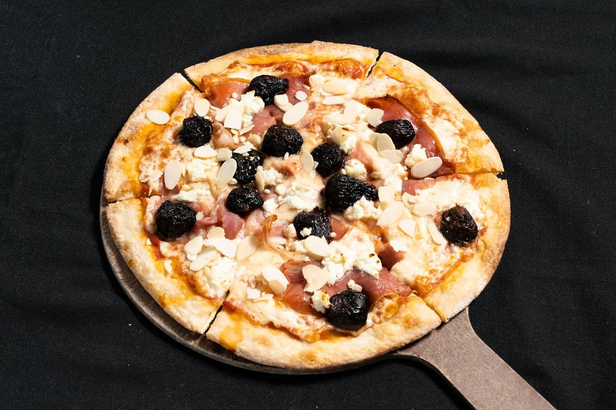 Shaved Prosciutto Pizza