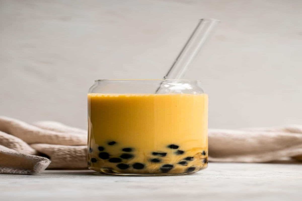 Mango Milk Tea (700ml)