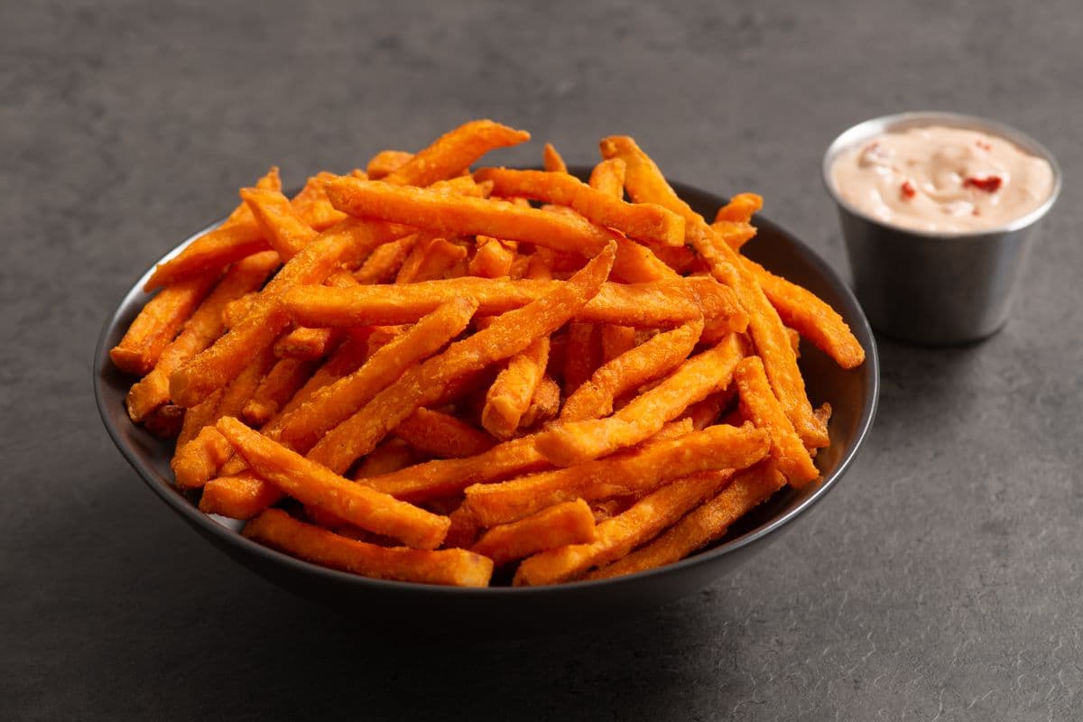 Sweet Potato Fries and Chipotle Ranch Dip