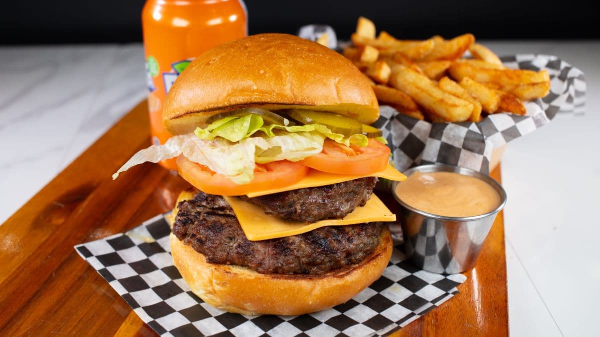 Burger Stanz - Double Cheeseburger