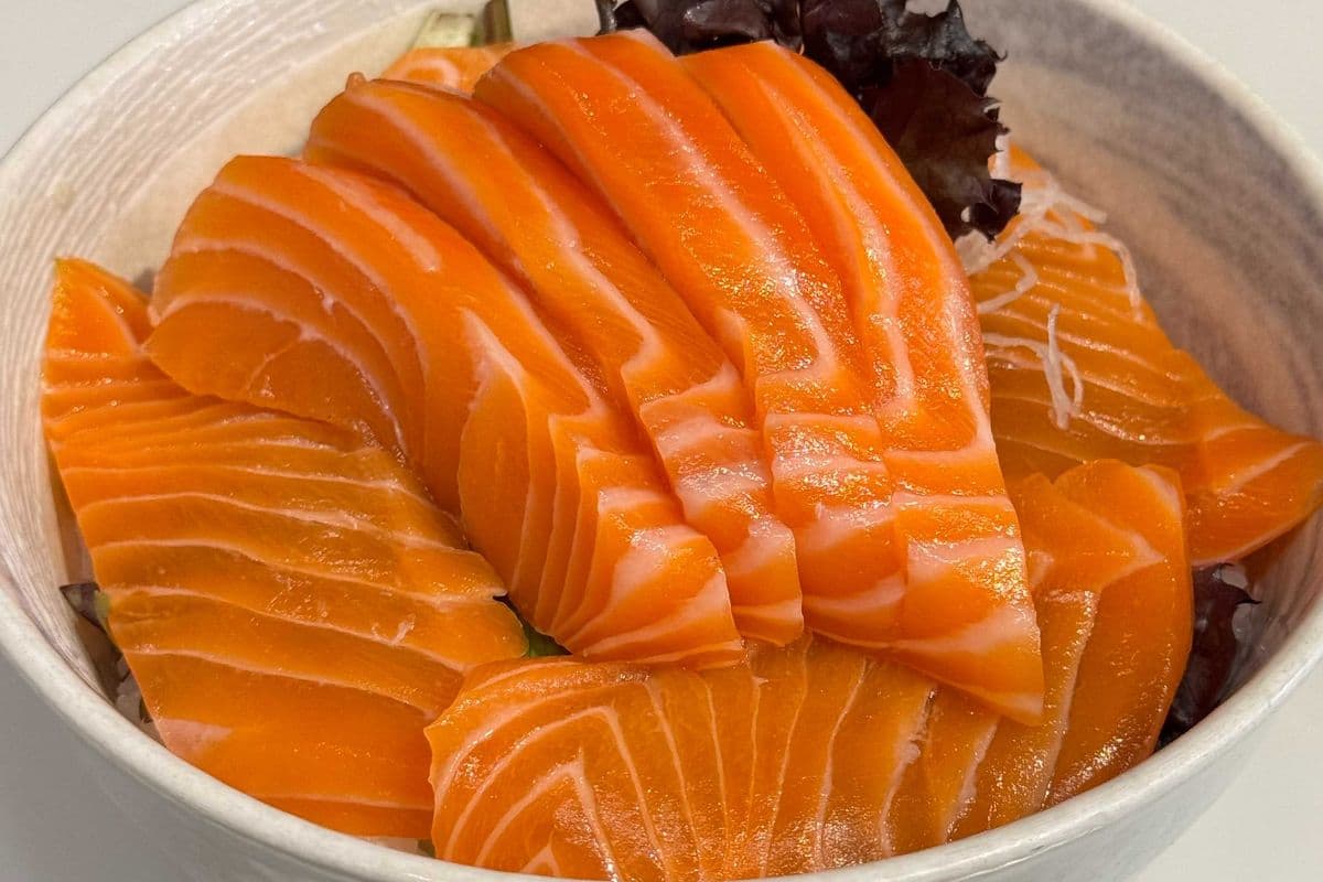 Salmon Don Chirashi