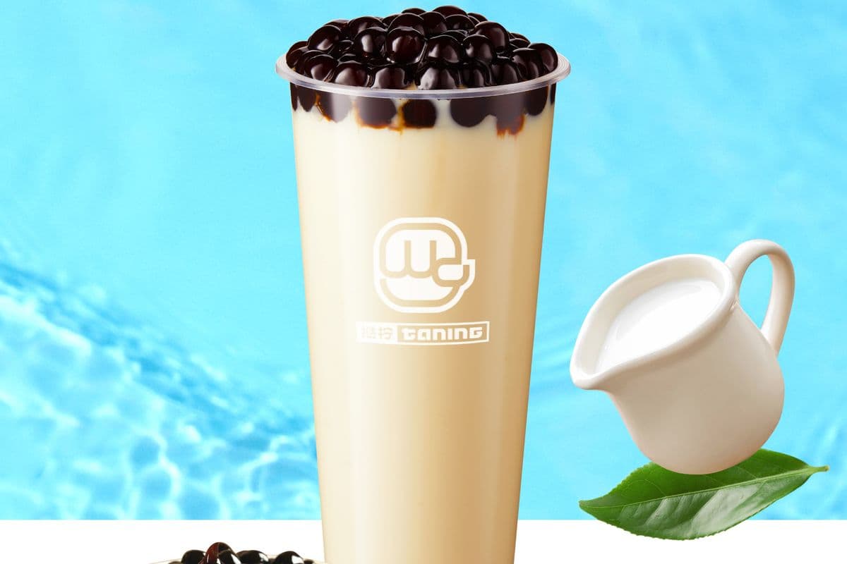 Signature Phoenix Oolong Milk Tea 招牌鸭屎香奶茶