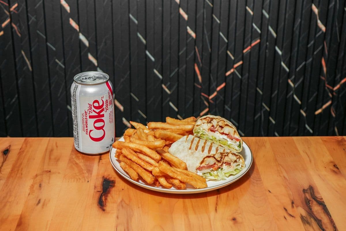 Tandoori Paneer Grilled Wrap Meal