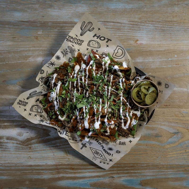 NACHOS BIRRIA