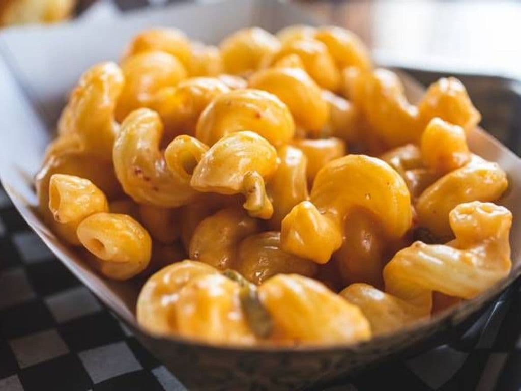SIDE Spicy Mac n' Cheese