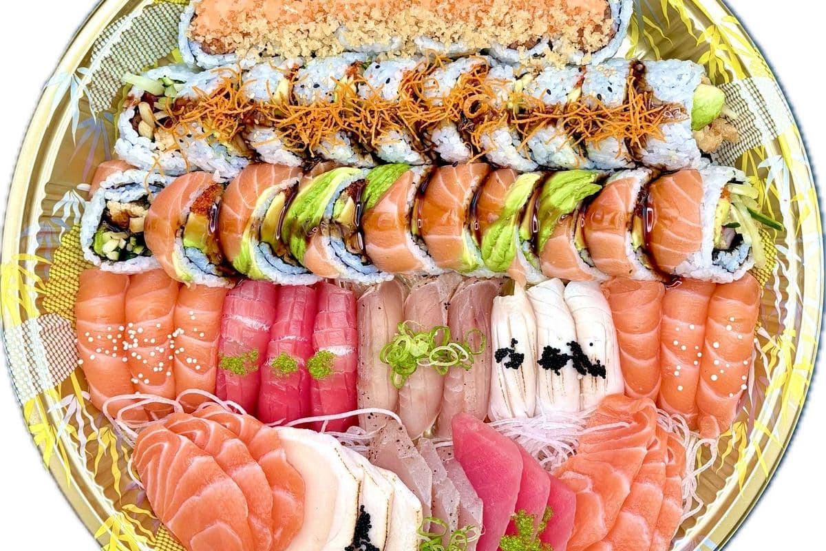 Maki, Nigiri Sushi & Sashimi Platter B (56 pcs)