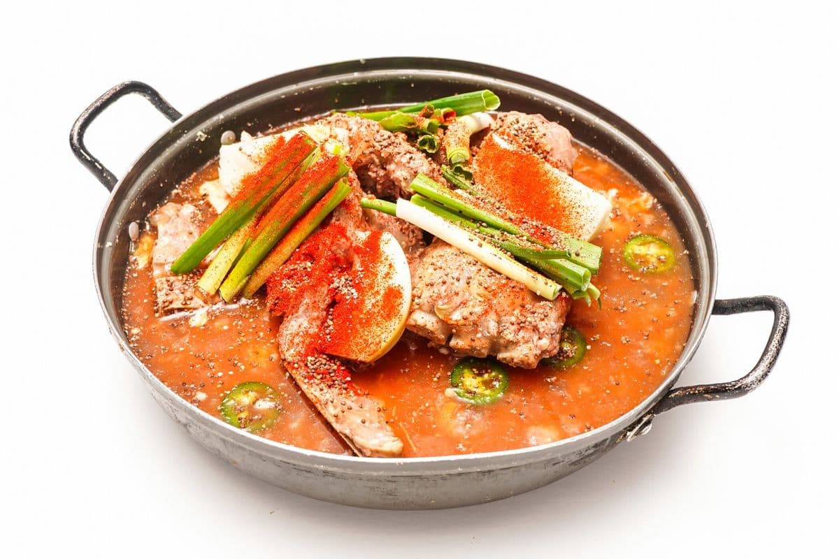 H1 - Stewed Pork Back Rib Stew 감자탕 - Gahm Ja Tahng