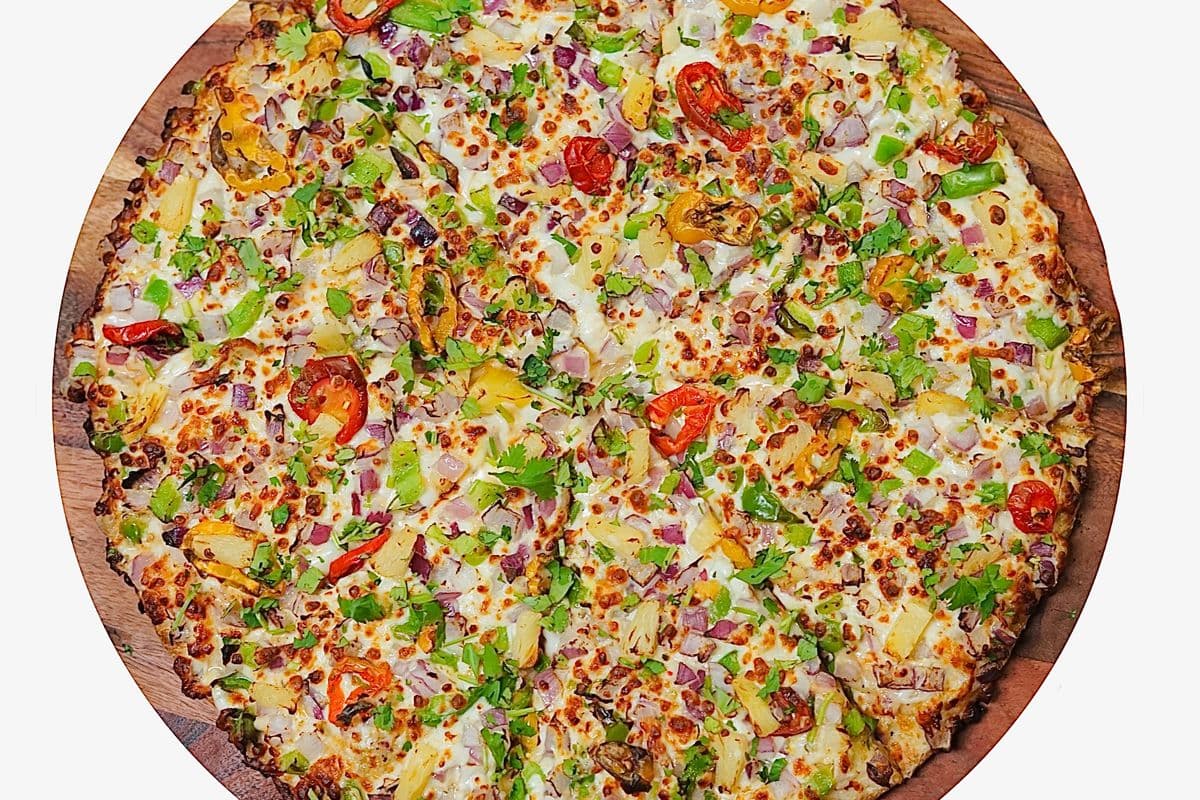 Medium B-Town Veg Pizza