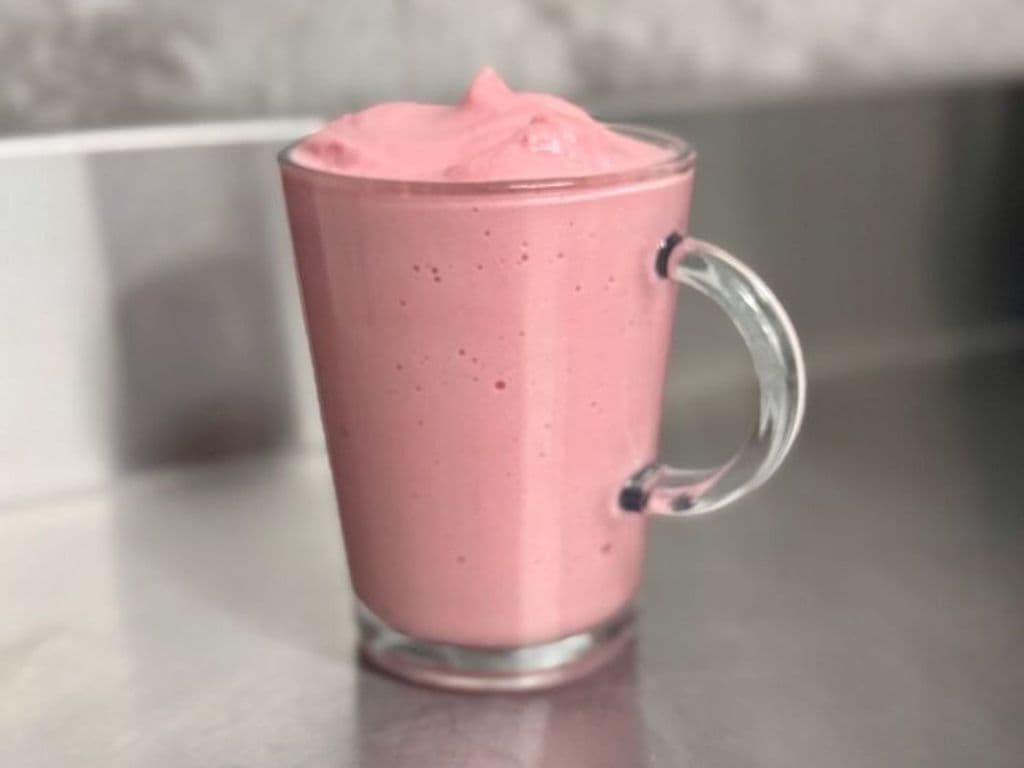 STRAWBERRY MILKSHAKE (OO)