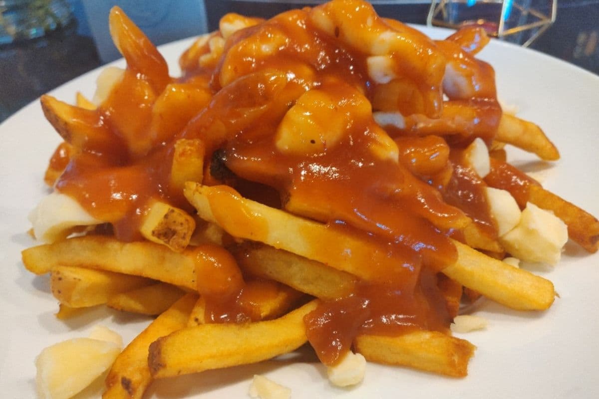 Montreal Traditional Poutine