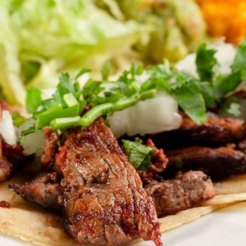Tacos arrachera + boisson / Tacos Arrachera + Drink
