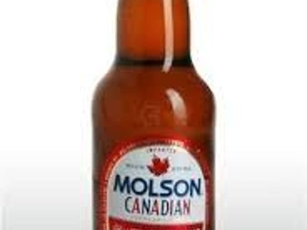 Molson Canadian (12oz bottle, 5.0% ABV)