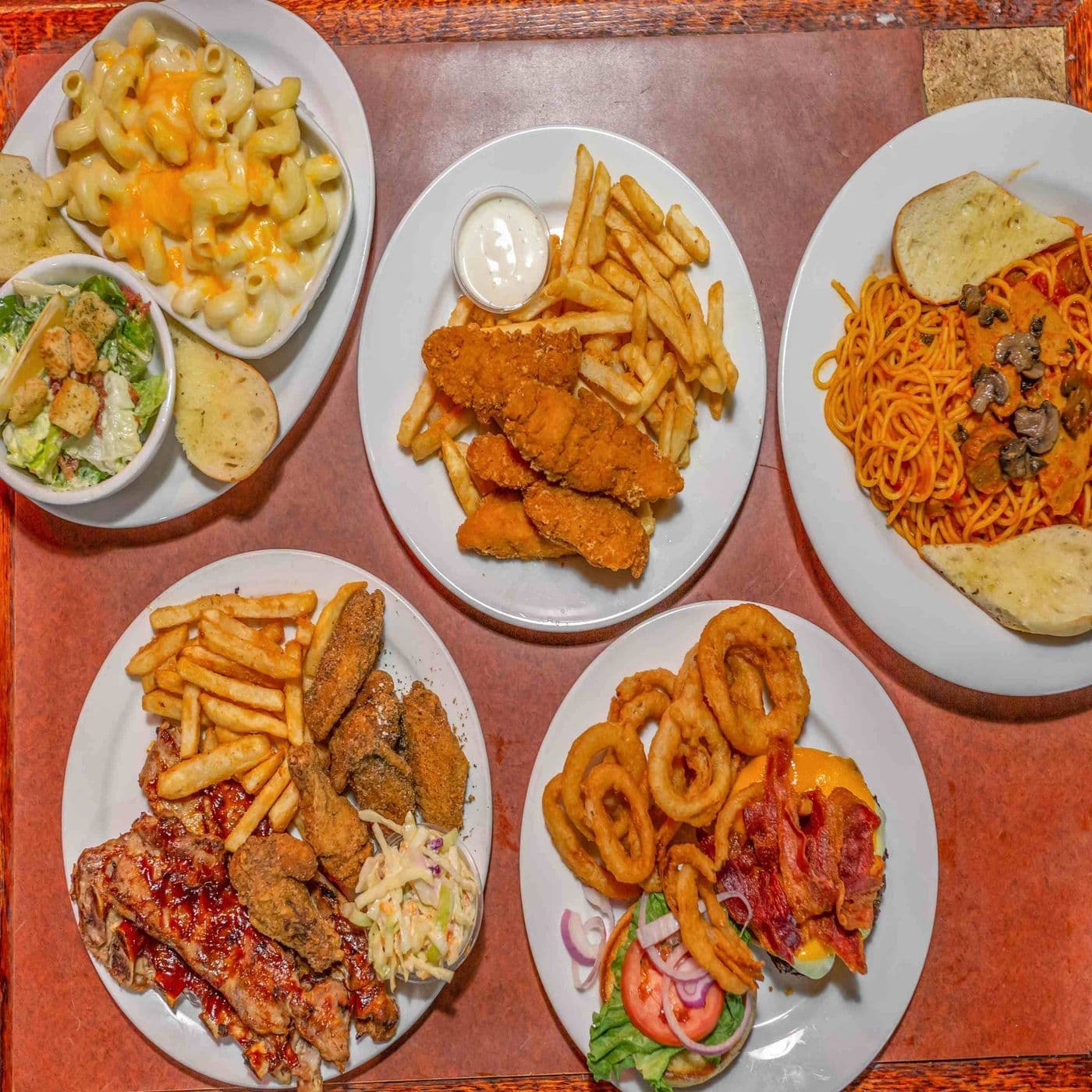 Dawghouse Pub & Eatery