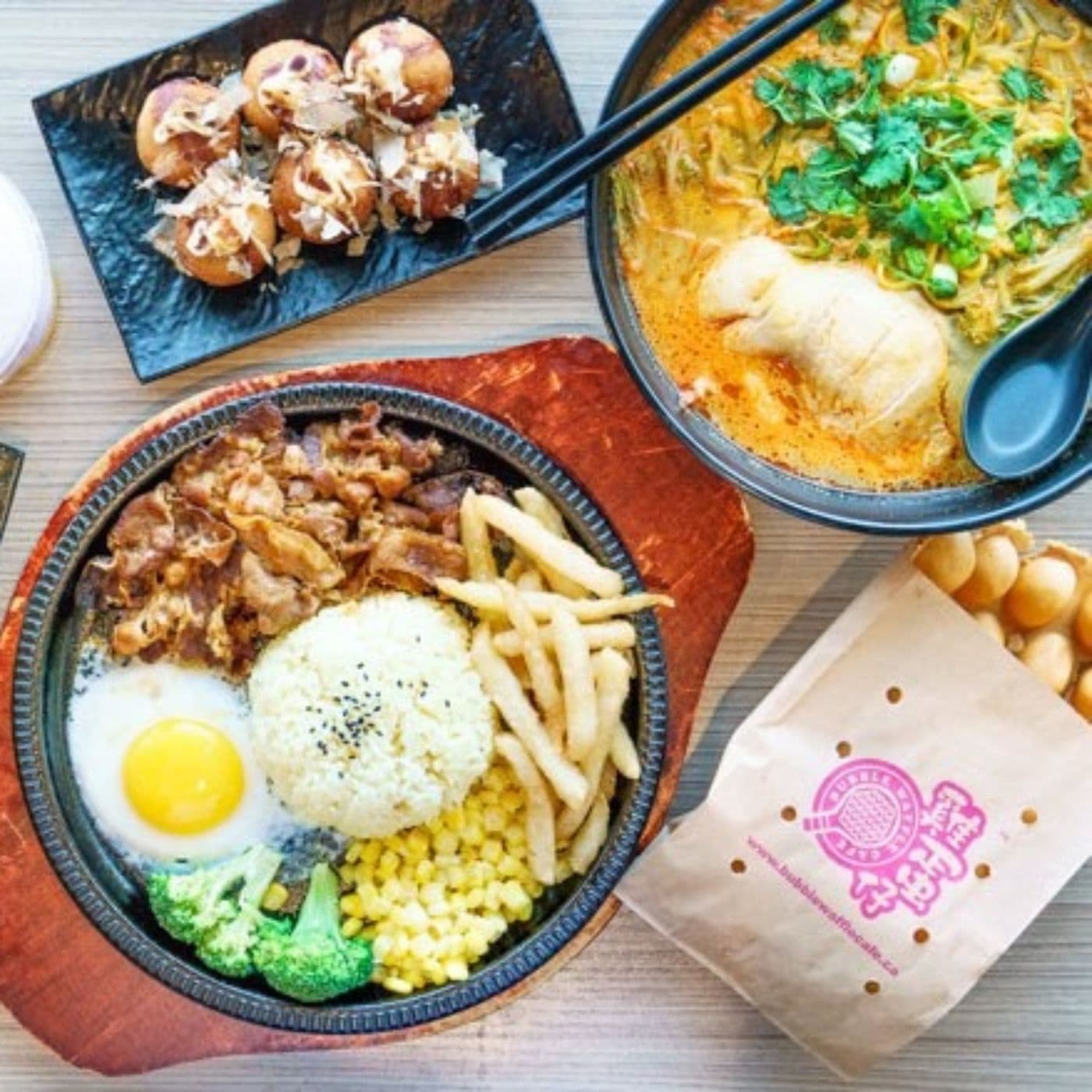 Bubble Waffle Cafe