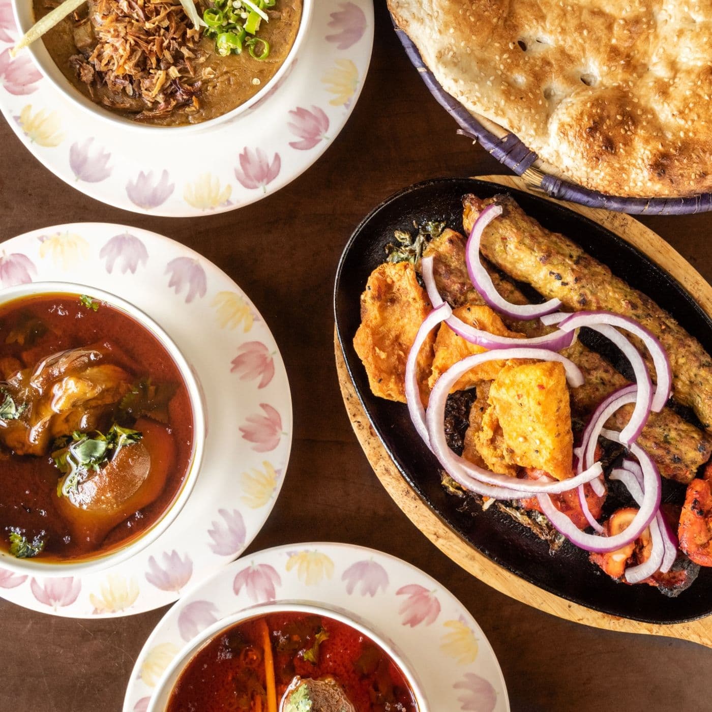 Gowalmandi Food Street