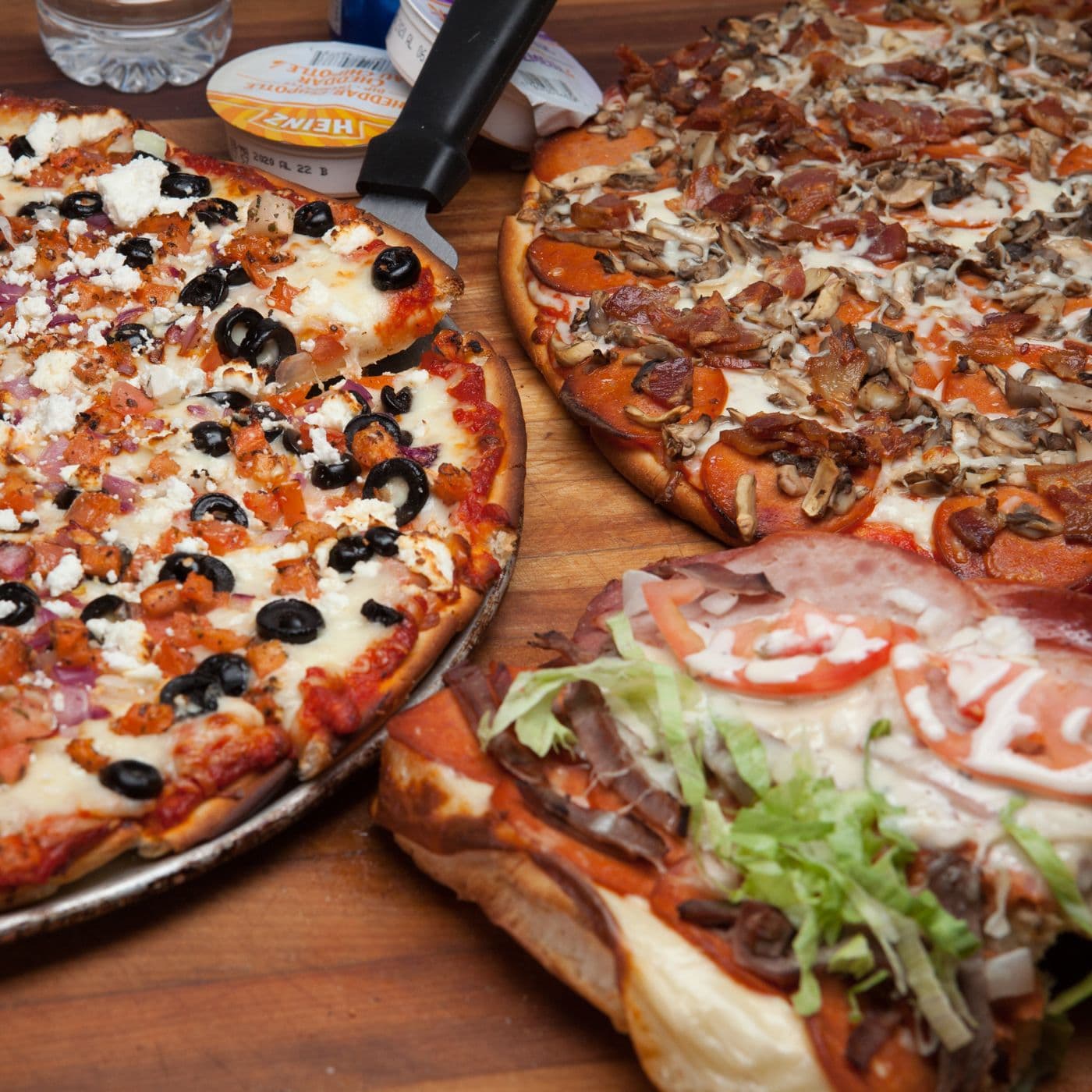 Pepi's Pizza Main