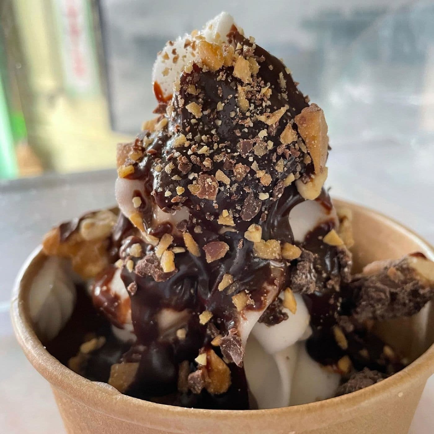 JENN And Larry's Ice Cream Shoppe