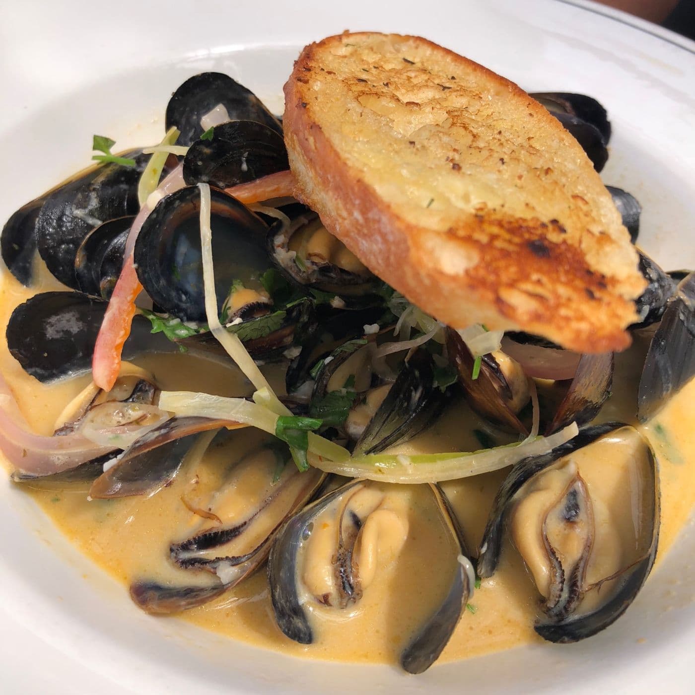 1886 Lake House Bistro
