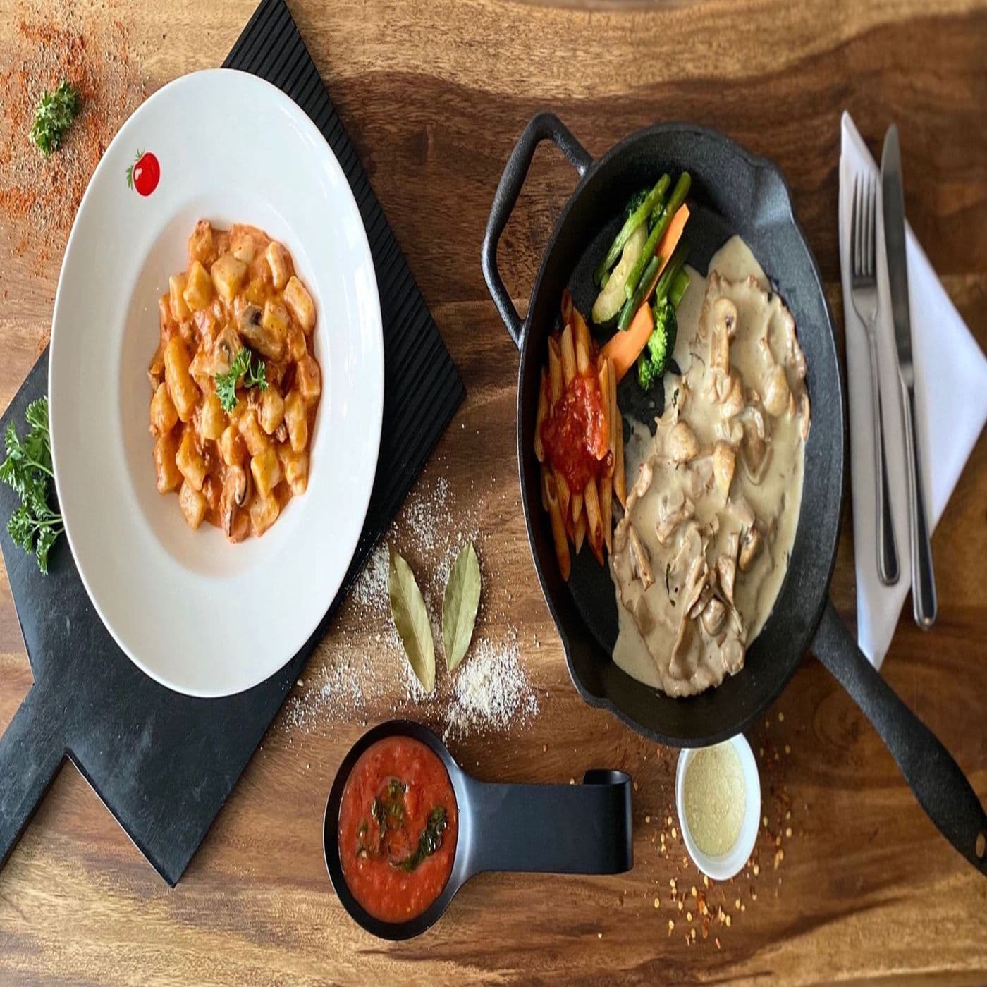 Cafe Bistro La Marinara