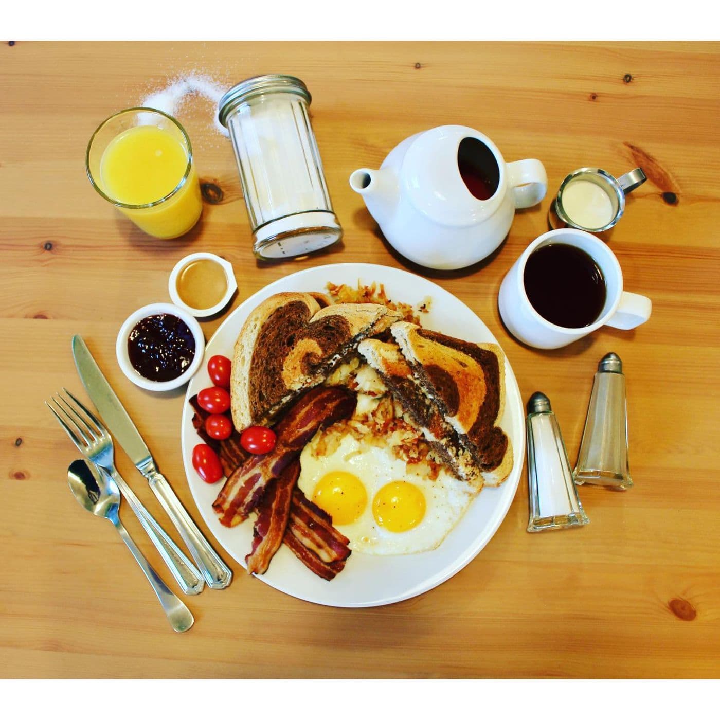 Easy Street Diner