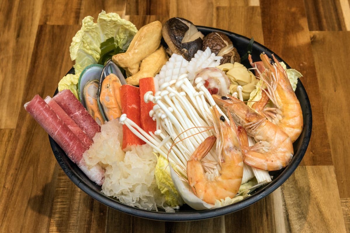 Mushroom Seafood Combo 蘑菇海皇烫