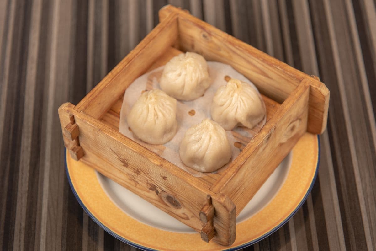 108. Steamed Shanghai Pork Dumpling (4 pcs)