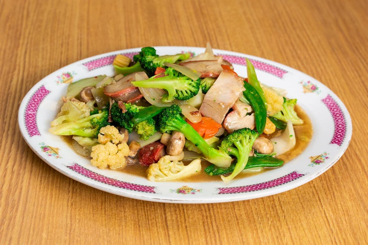 Diced BBQ Pork with Cashews