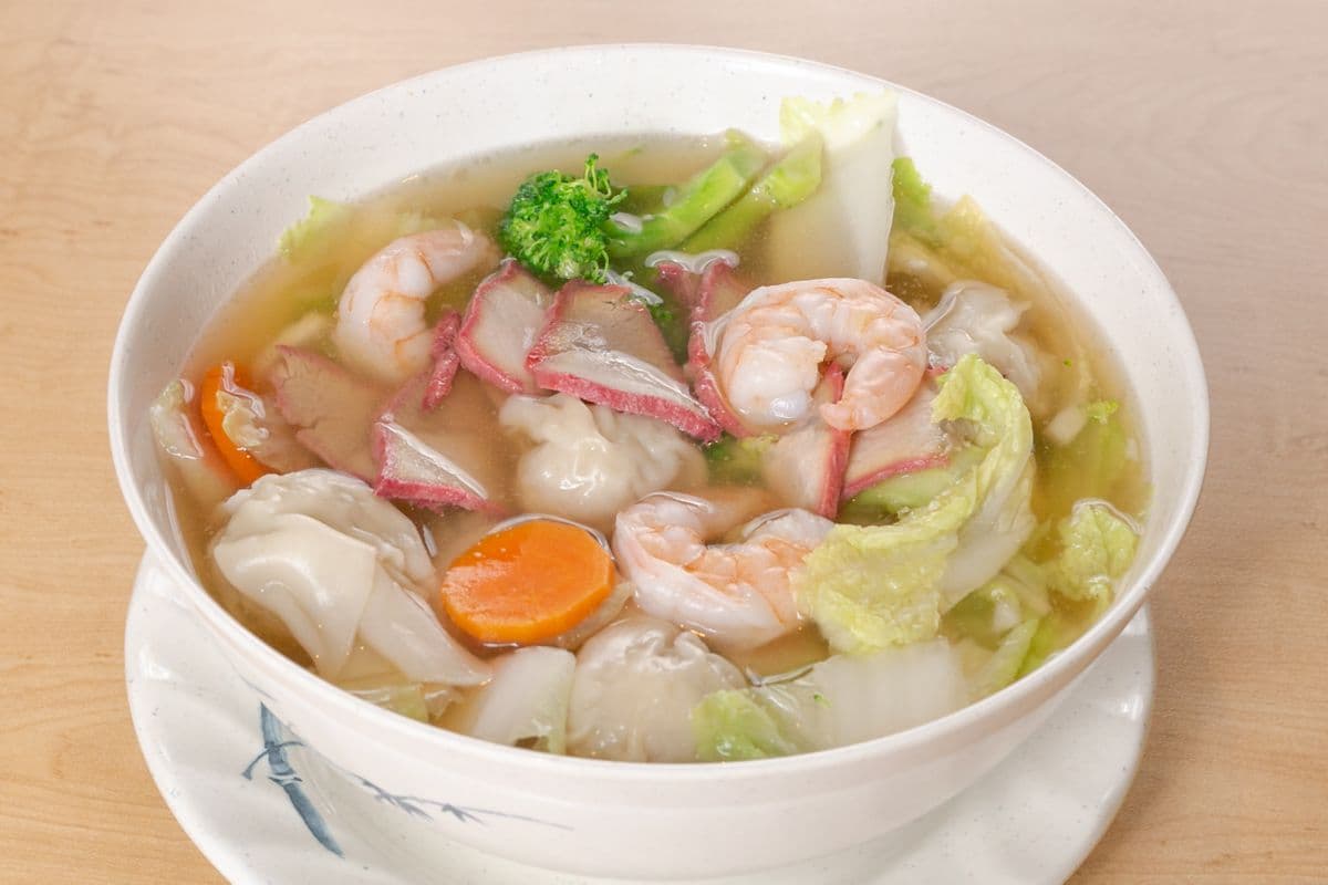 10. Deluxe Wonton Soup