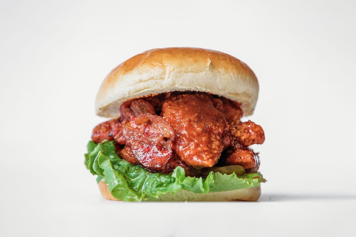 Ozzy's Grilled Chicken Burger
