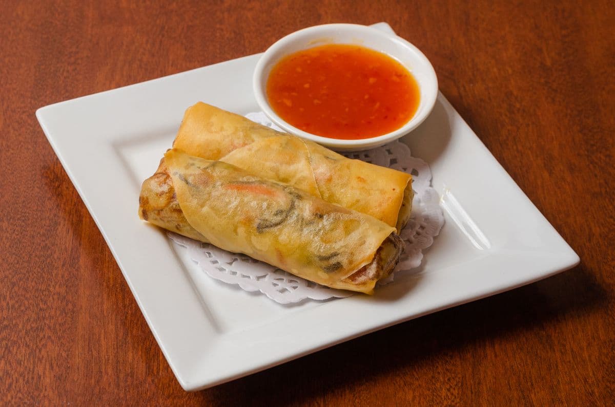 A2. Qinthai Spring Roll (2 pcs)