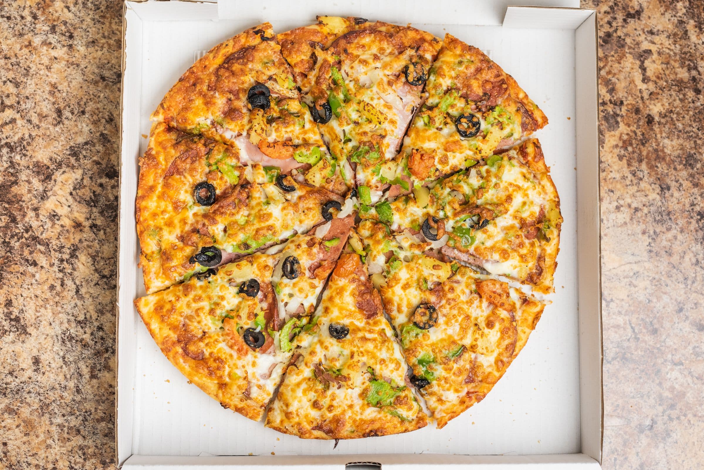 14" Large Supreme Special Pizza