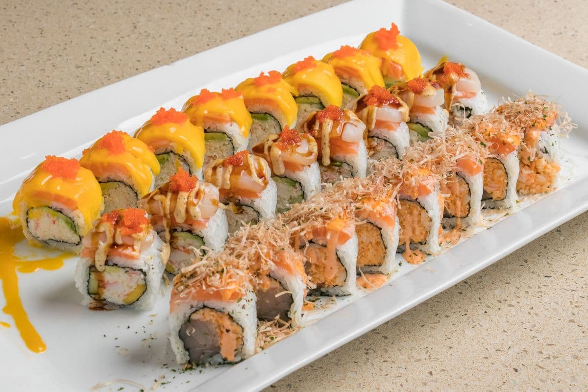 Mango Ocean Roll (8 pcs)
