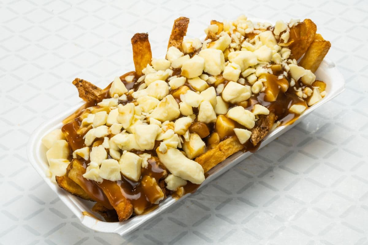 Large Poutine