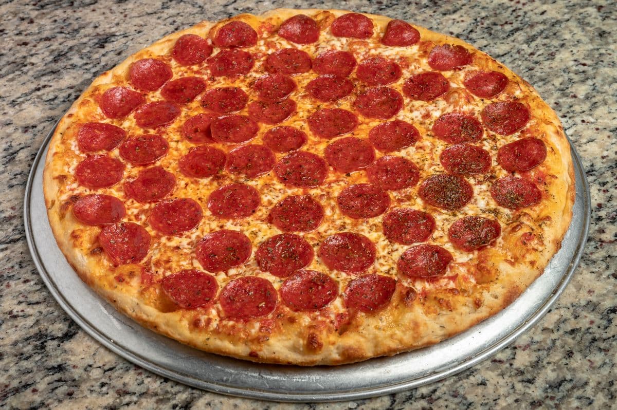 Medium Toni Pepperoni Pizza