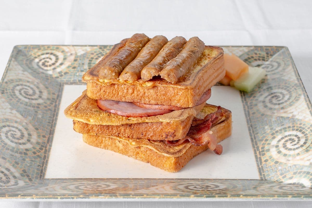 Doc's French Toast Club (3 pcs)