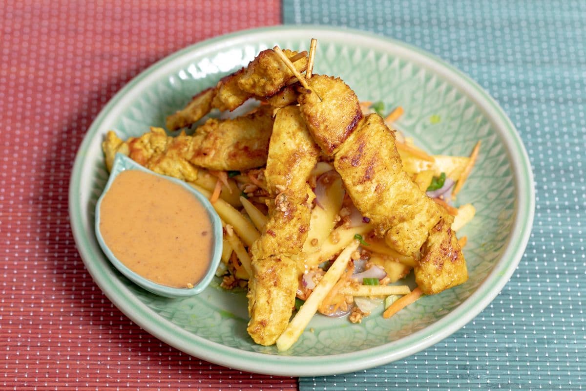 1. Chicken Skewers (3 pcs) with Mango Salad Lunch Special